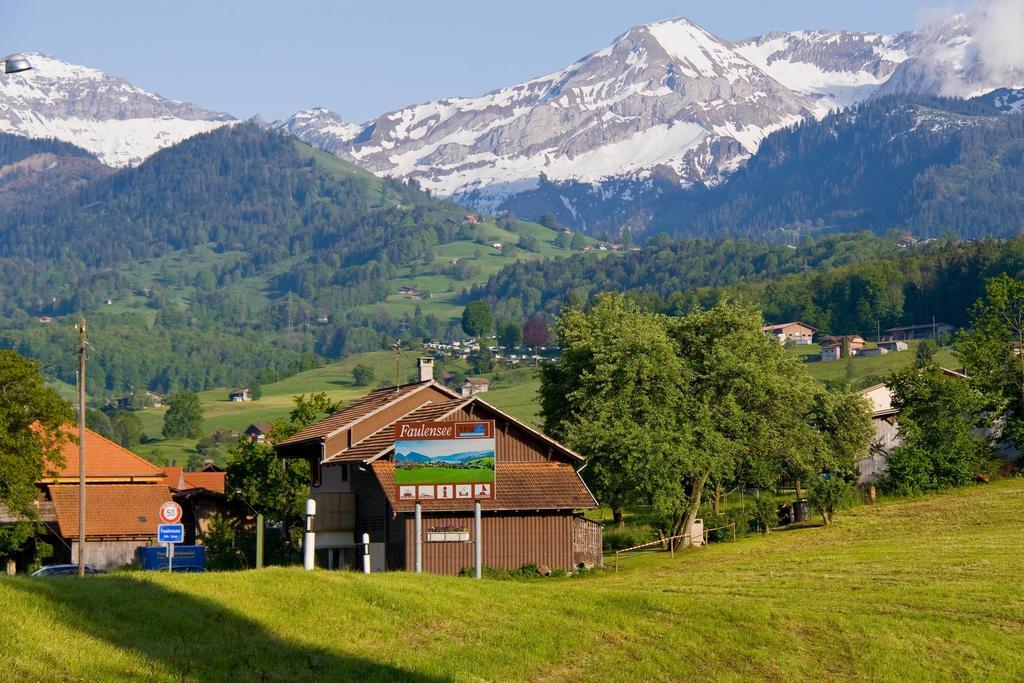 Seehotel Boutique Jägerhof-Hubertus Faulensee Buitenkant foto